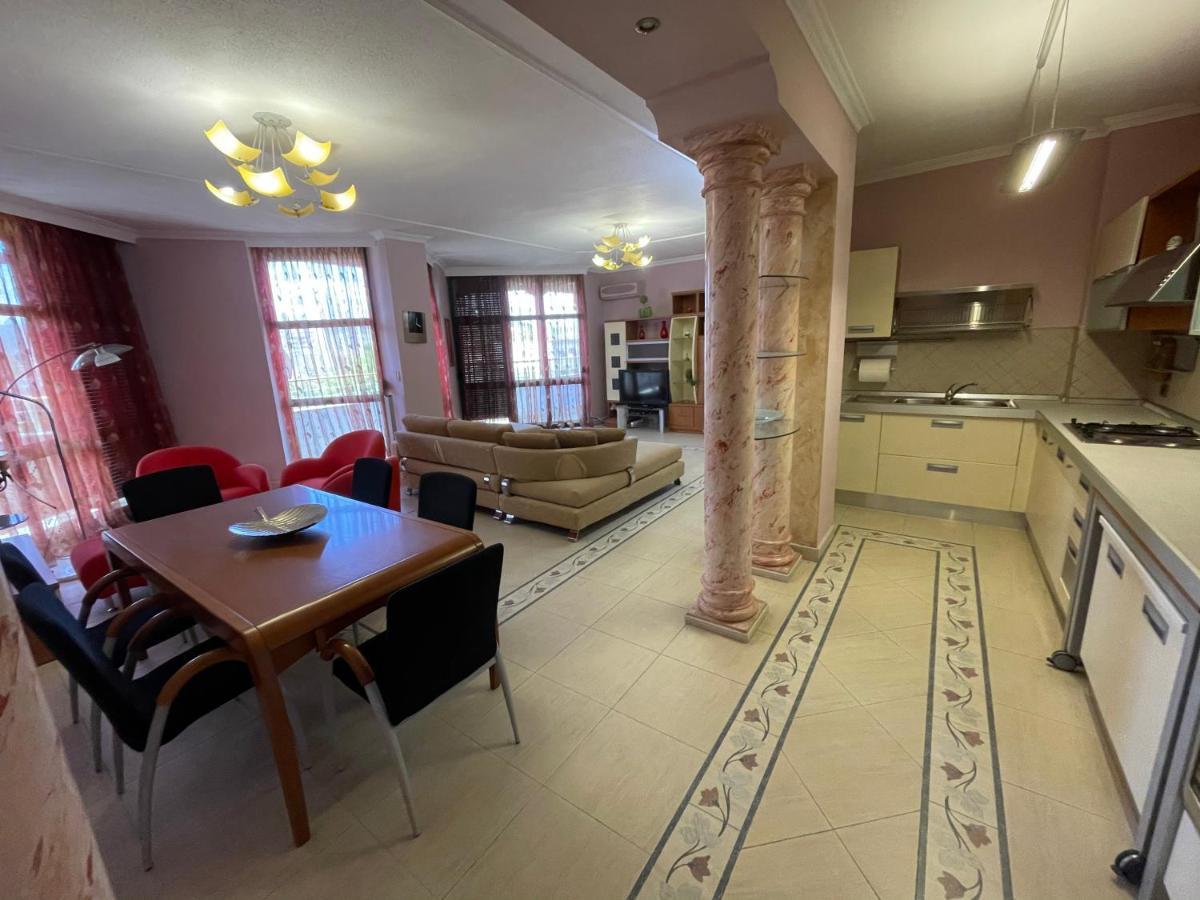 Mak Apartments Tiranë Ngoại thất bức ảnh